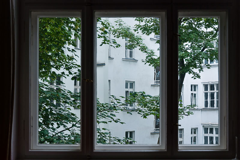 hinterhof-juillet-A berlin - Photo copyright Didier Laget