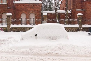 voiture-sous-la-neige A berlin - Photo copyright Didier Laget